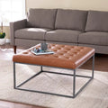 Pouffe capitonné en similicuir