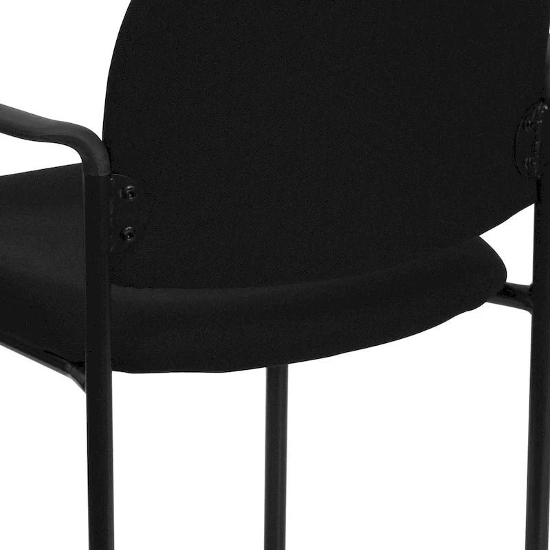 Chaise de réception latérale empilable en acier avec accoudoirs, modèle Confort