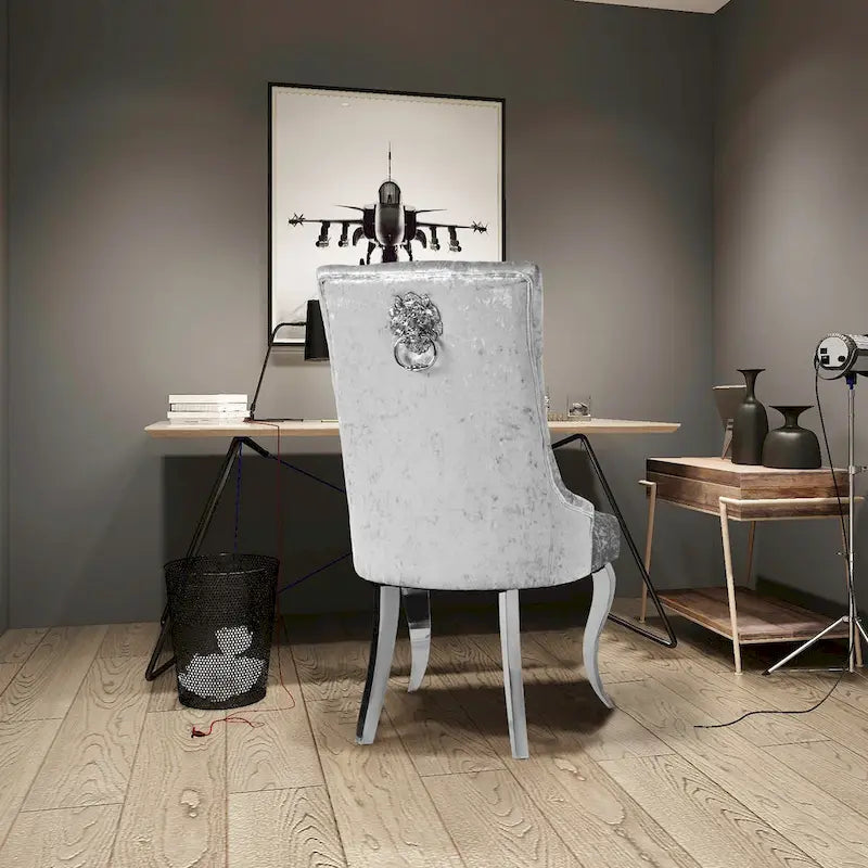 1 chaise de salle à manger en velours capitonné avec dossier ailé et heurtoir en forme de tête de lion - 56x56x107 cm